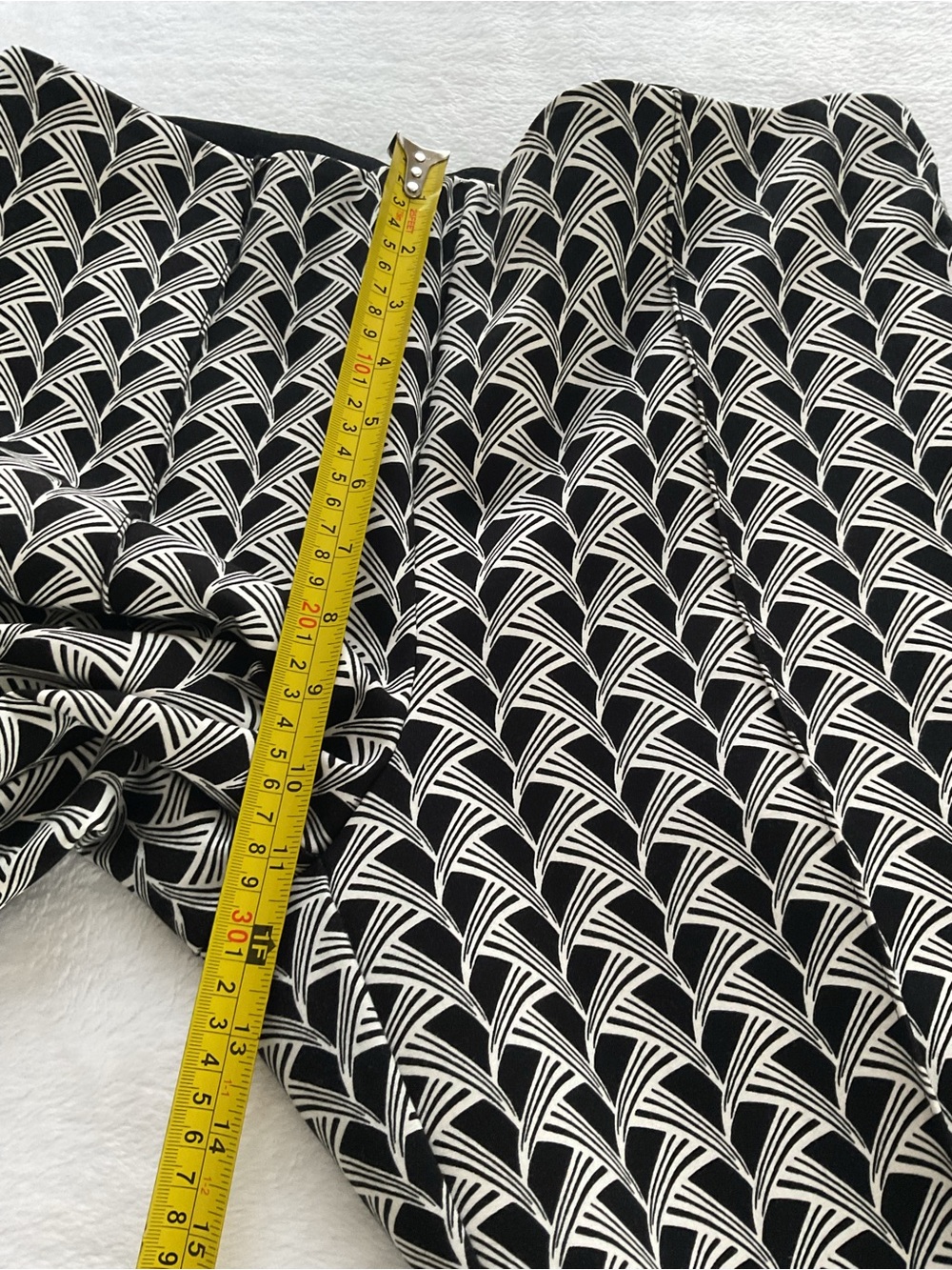 Maeve by Anthropologie The Margot Black White Geometric Wide Leg Pants L - Picture 12 of 12